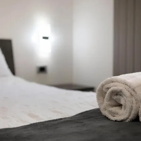 Perla Apartment *